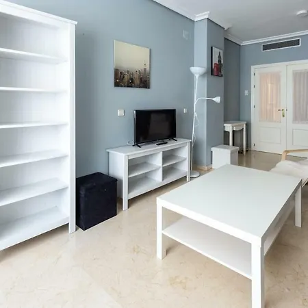 Nervion Relax And Work شقة إشبيلية